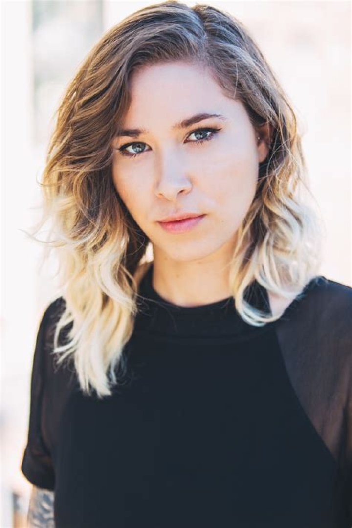 Adrienne Rose Bengtsson biografía, edad, altura, esposa, net worth, familia