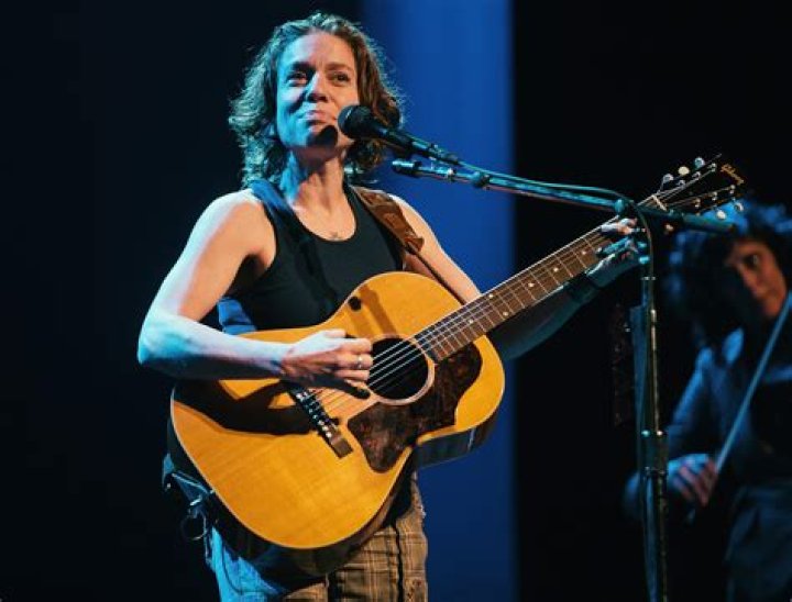 Ani DiFranco biografía, edad, altura, esposa, net worth, familia