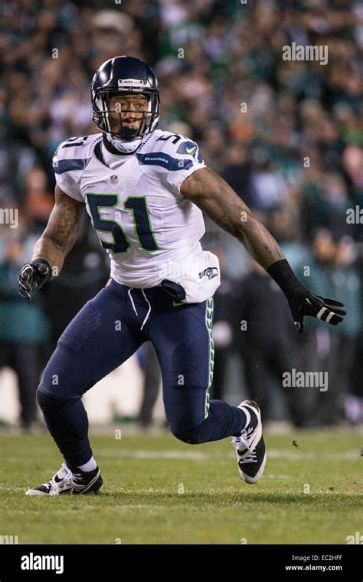 Bruce Irvin Biography, Age, Height, Wife, Net Worth, Family