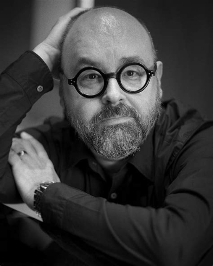 Carlos Ruiz Zafón Biography, Age, Height, Wife, Net Worth, Family