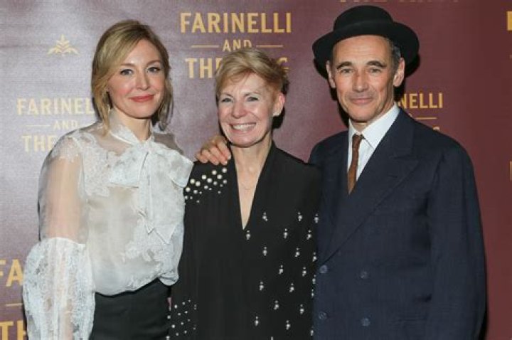 Claire van Kampen Biography, Age, Height, Husband, Net Worth, Family