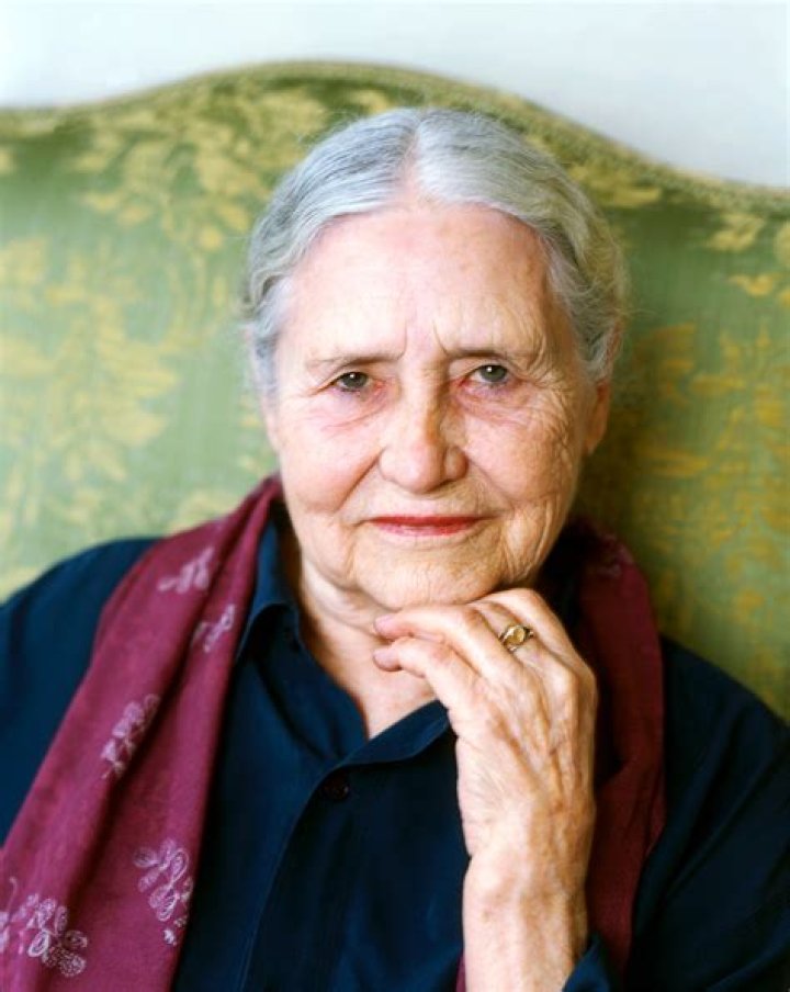 Doris Lessing Biography, Age, Height, Husband, Net Worth, Family