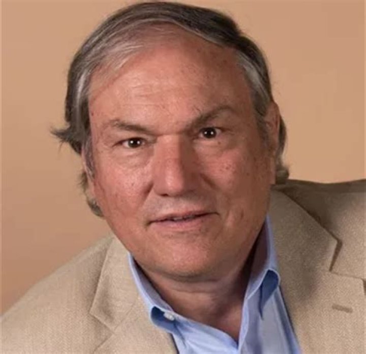 Edwin S. Grosvenor Biography, Age, Height, Wife, Net Worth, Family