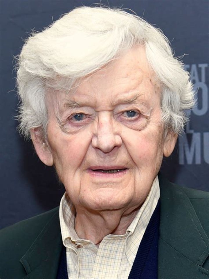 Hal Holbrook Biography, Age, Height, Wife, Net Worth, Family