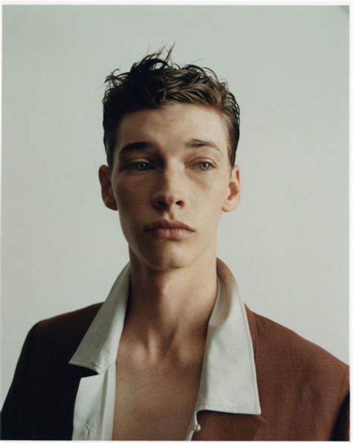 Jacob Lofland biografía, edad, altura, esposo, net worth, familia