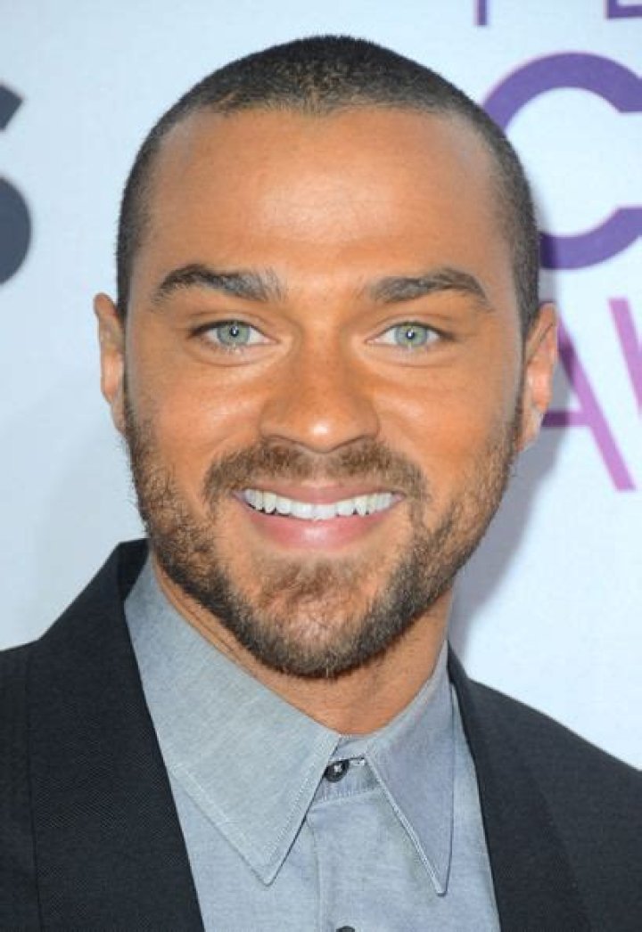 Jesse Williams Biography, Age, Height, Wife, Net Worth, Family