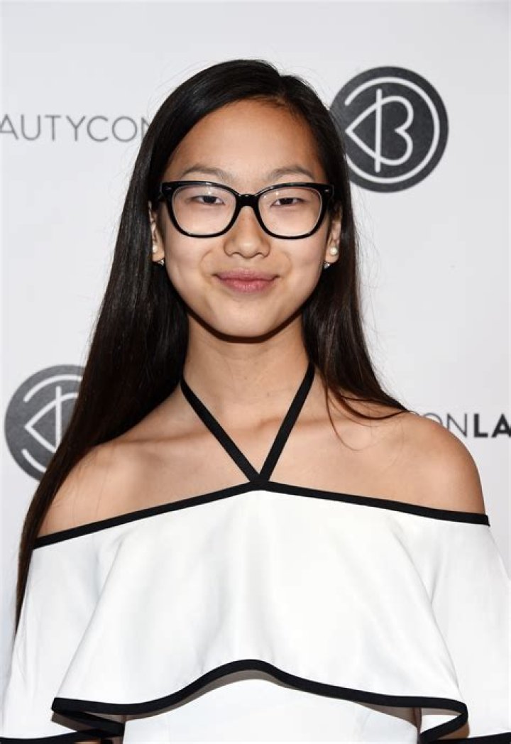 Madison Hu Biography, Age, Height, Husband, Net Worth, Family