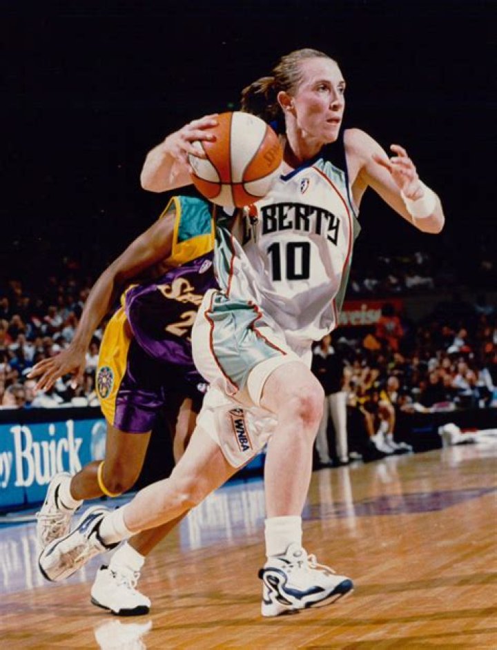 Rhonda Blades Biography, Age, Height, Husband, Net Worth, Family