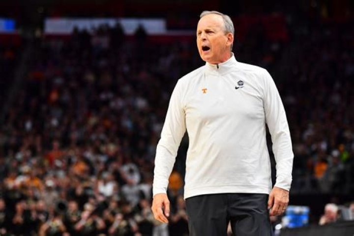 Rick Barnes Biography, Age, Height, Wife, Net Worth, Family