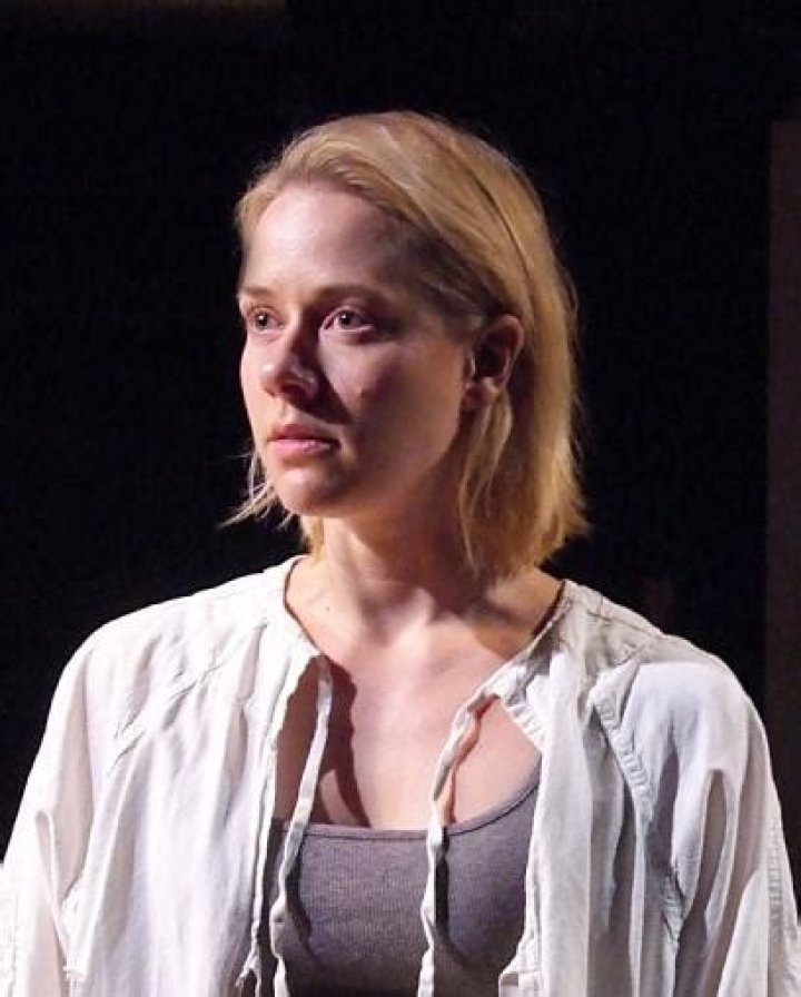 Sara Rae Foster Biography, Age, Height, Husband, Net Worth, Family