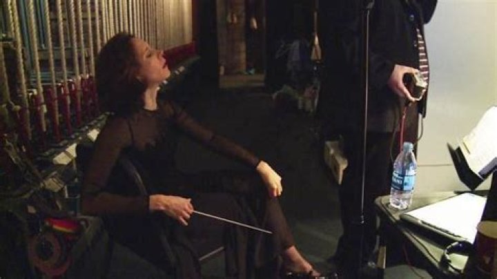 Sarah Ioannides Biography, Age, Height, Husband, Net Worth, Family