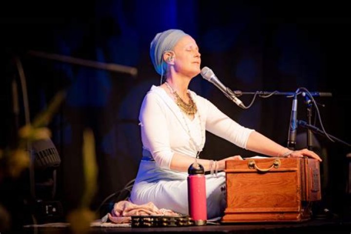 Snatam Kaur Biography, Age, Height, Husband, Net Worth, Family