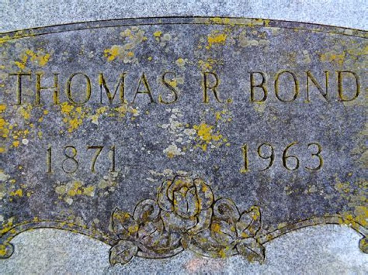 Thomas R. Bond II Biography, Age, Height, Wife, Net Worth, Family