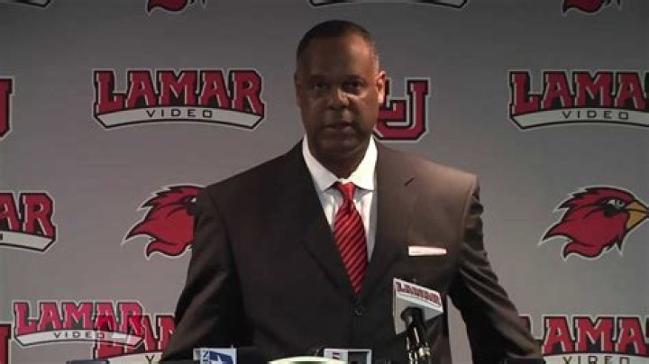 Tic Price Biography, Age, Height, Wife, Net Worth, Family