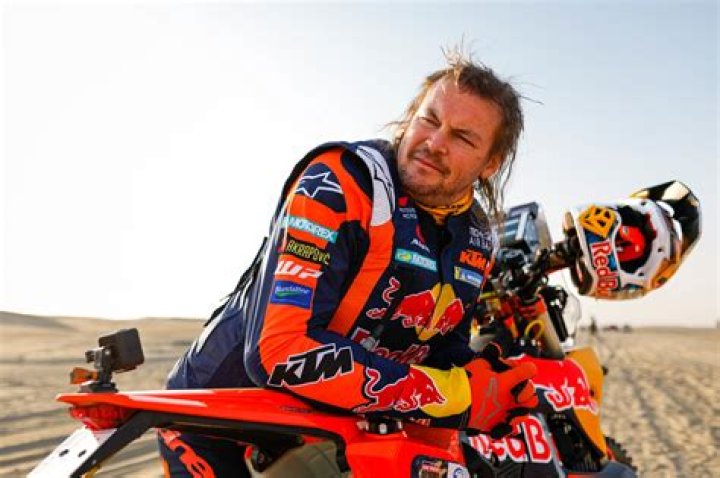 Toby Price Biography, Age, Height, Wife, Net Worth, Family