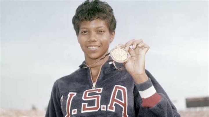 Wilma Rudolph biografía, edad, altura, esposa, net worth, familia